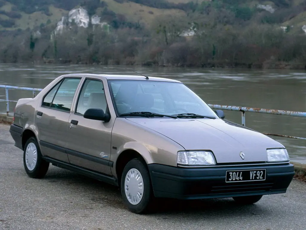 Renault 19 (L532,  L53P, L533, L534,  L53J, L53B, L53D, L53K) 1 поколение, седан (03.1989 - 03.1992)